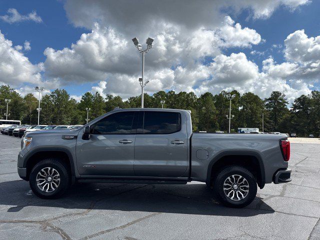 Used 2022 GMC Sierra 1500 AT4 w/ AT4 Premium Package AWD/4WD image 5