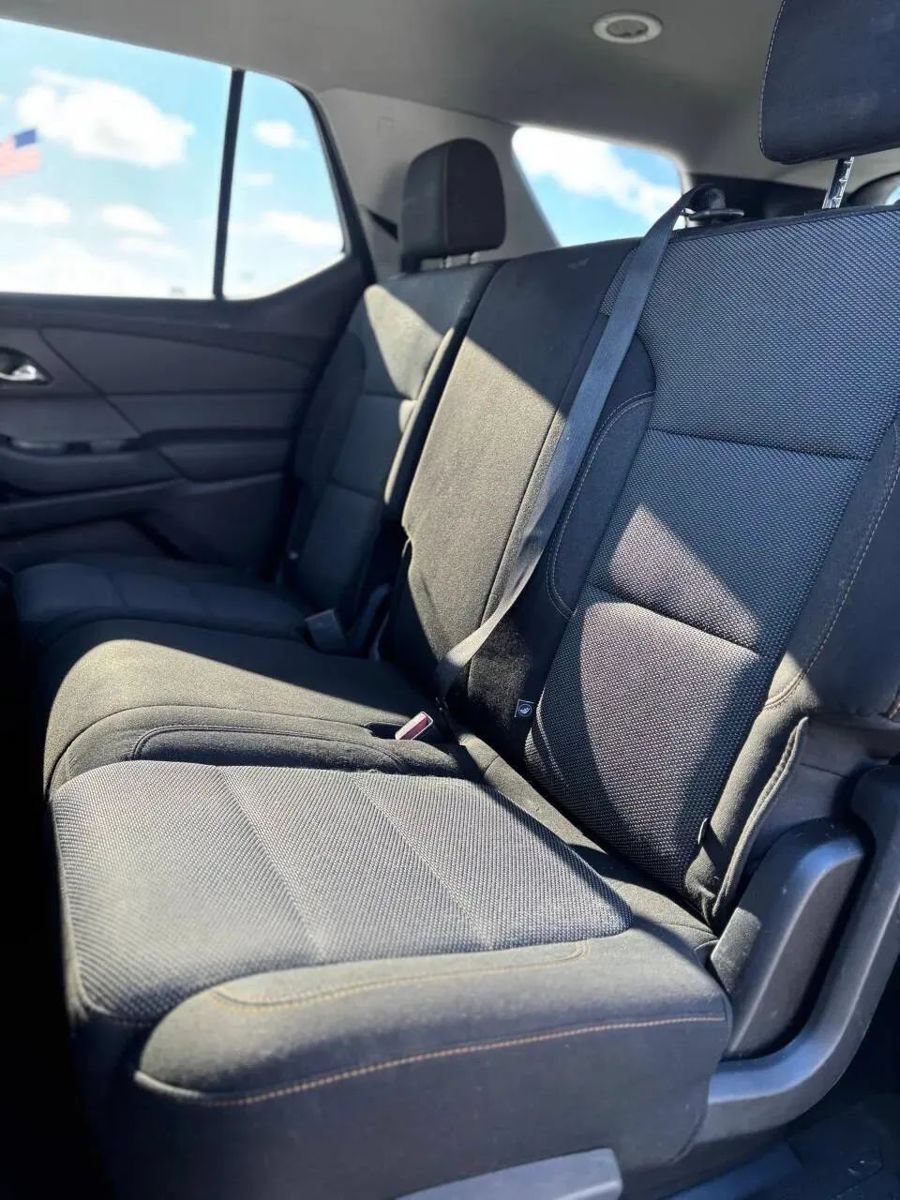 Used 2019 Chevrolet Traverse LS AWD/4WD image 15