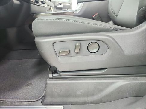 New 2026 GMC Sierra 3500 SLT w/ SLT Convenience Package AWD/4WD image 20