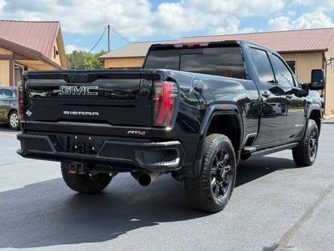 Used 2024 GMC Sierra 2500 AT4 w/ AT4 Premium Plus Package image 8