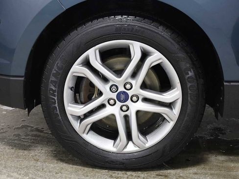 Used 2016 Ford Edge Titanium w/ Equipment Group 301A image 38