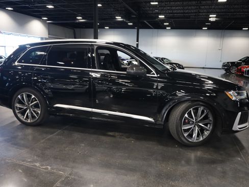 Used 2023 Audi SQ7 Prestige image 8