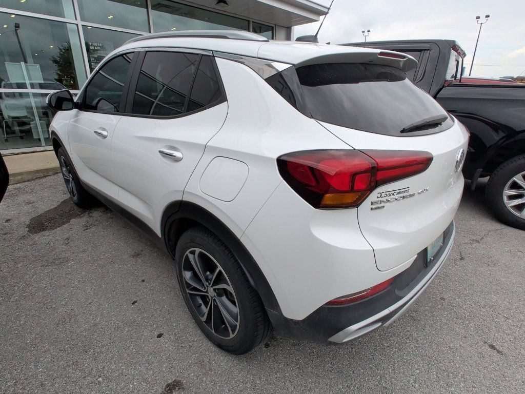 Used 2023 Buick Encore GX Select w/ Safety Package II AWD/4WD image 4