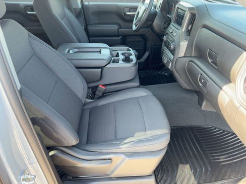 Used 2025 Chevrolet Silverado 1500 Custom image 29