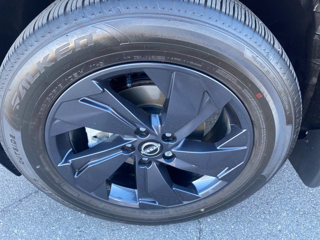 Certified 2026 Nissan Rogue SV w/ Cold Weather Package FWD image 32