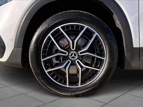 Used 2023 Mercedes-Benz EQB 250+ image 10