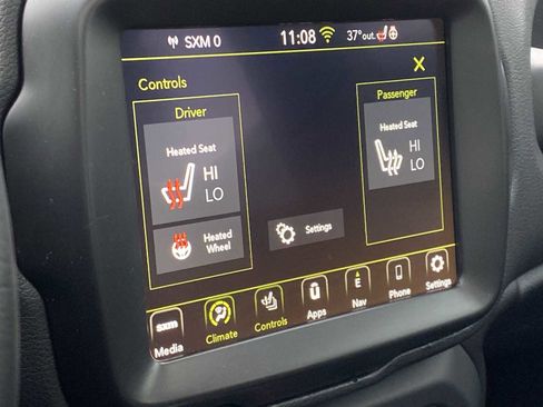 Certified 2023 Jeep Renegade Altitude w/ Sun/Sound Group image 29