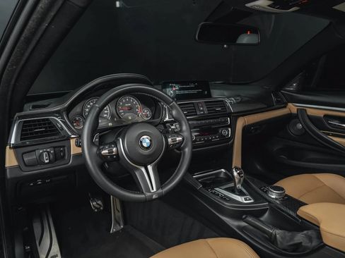 Used 2015 BMW M4 Coupe w/ Executive Package RWD image 35