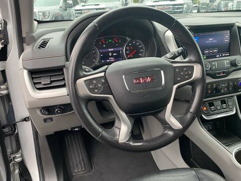 Used 2020 GMC Terrain SLE w/ Driver Convenience Package FWD image 15