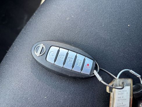 Used 2025 Nissan Altima 2.5 SV image 21