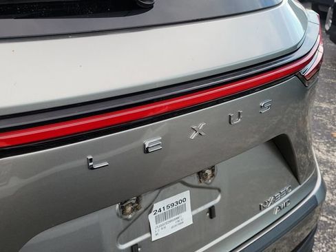 Used 2024 Lexus NX 350 AWD image 5