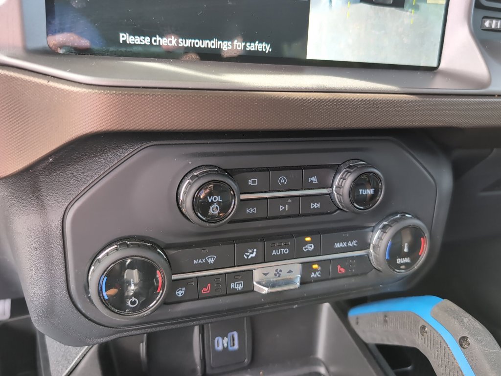 Used 2022 Ford Bronco Outer Banks AWD/4WD image 19