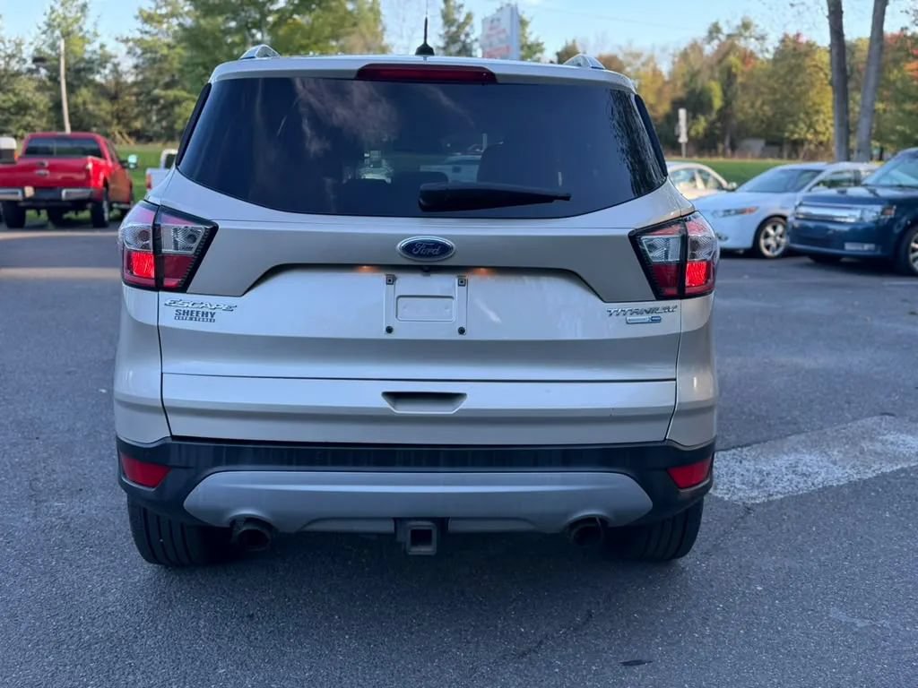 Used 2017 Ford Escape Titanium AWD/4WD image 5