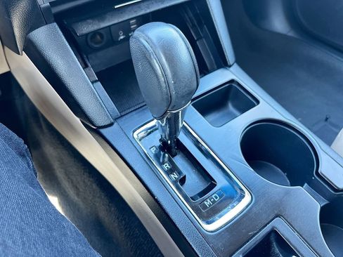 Used 2019 Subaru Outback 2.5i Limited image 16