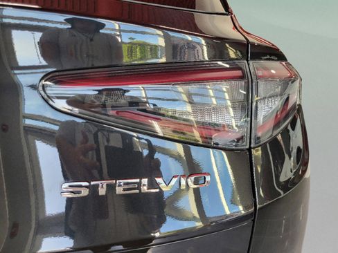 New 2025 Alfa Romeo Stelvio Sprint image 63