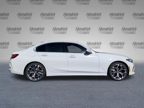 Used 2026 BMW 330i Sedan w/ Premium Package RWD image 10