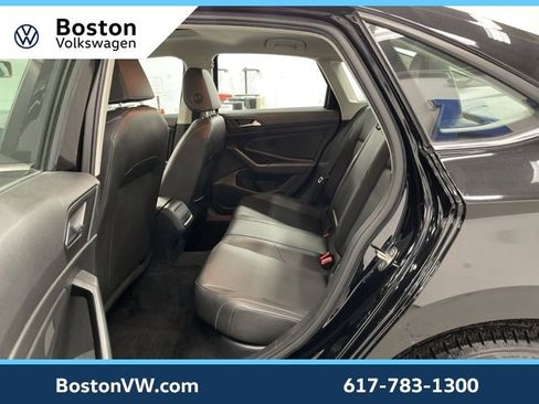 Used 2019 Volkswagen Jetta SE image 8
