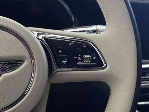 New 2026 Bentley Flying Spur Mulliner image 39