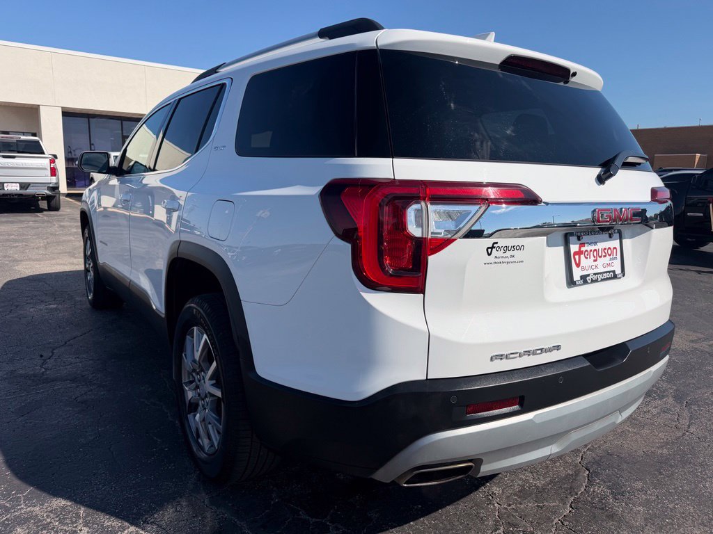 Used 2022 GMC Acadia SLT w/ Preferred Package FWD image 15