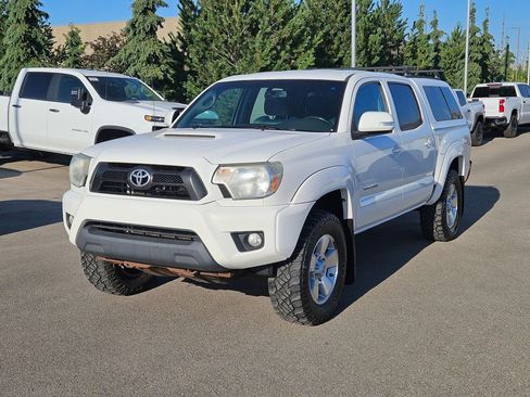 Used 2013 Toyota Tacoma 4x4 Double Cab w/ TRD Sport Pkg image 8