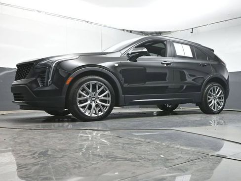 Used 2019 Cadillac XT4 Sport w/ LPO, Midnight Sport Package FWD image 36