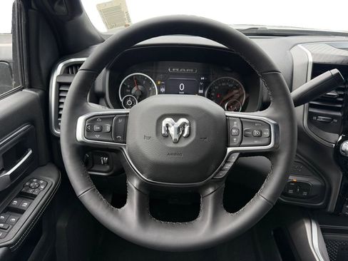 Used 2026 RAM 3500 Big Horn AWD/4WD image 12