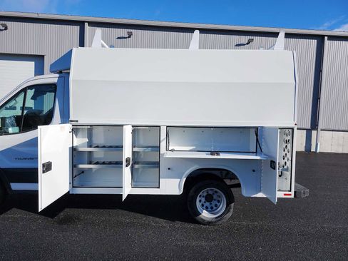 New 2025 Ford Transit 350 DRW AWD w/ Interior Upgrade Package image 15