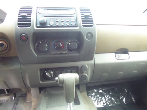 Used 2006 Nissan Xterra S w/ (K92) Protection Pkg image 25