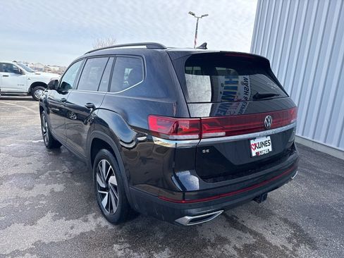 Used 2025 Volkswagen Atlas SE AWD/4WD image 6