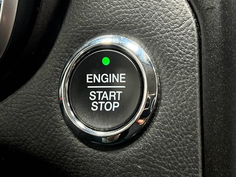 Used 2019 Ford Fusion Titanium FWD image 22