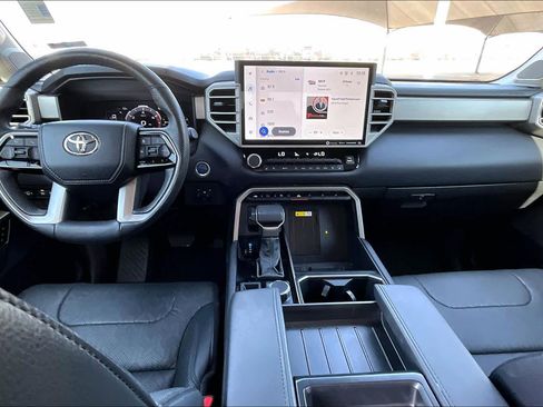 Used 2023 Toyota Tundra Limited image 15