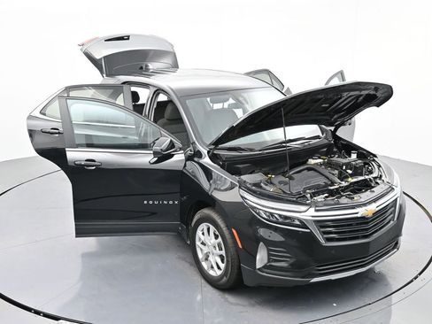 Used 2023 Chevrolet Equinox LT image 38