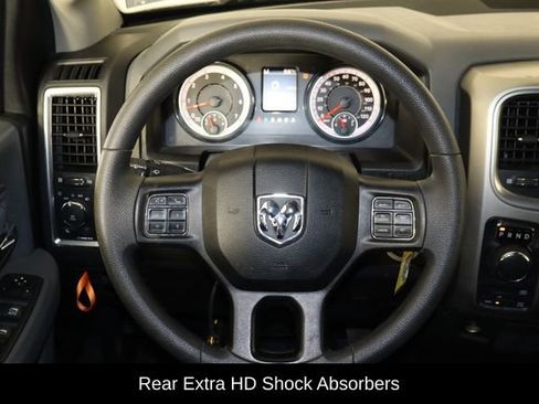 Used 2019 RAM 1500 Classic Warlock AWD/4WD image 7