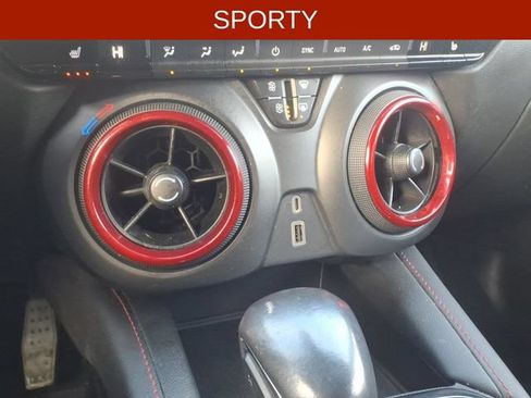 Used 2020 Chevrolet Blazer RS w/ LPO, Floor Liner Package FWD image 18