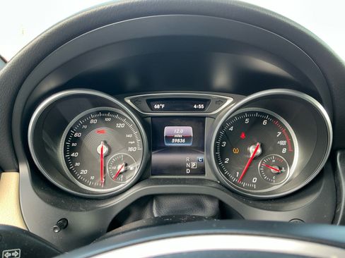 Used 2018 Mercedes-Benz CLA 250 image 18