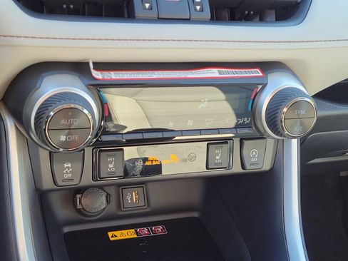 New 2025 Toyota RAV4 XLE Premium w/ Weather Package image 28