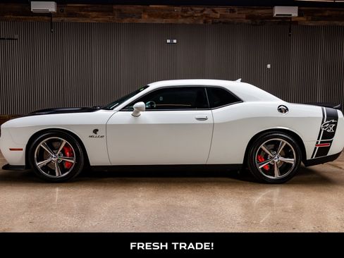 Used 2018 Dodge Challenger SRT Hellcat image 5