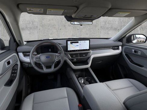 New 2026 Ford Explorer Active w/ Active Comfort Package RWD image 9