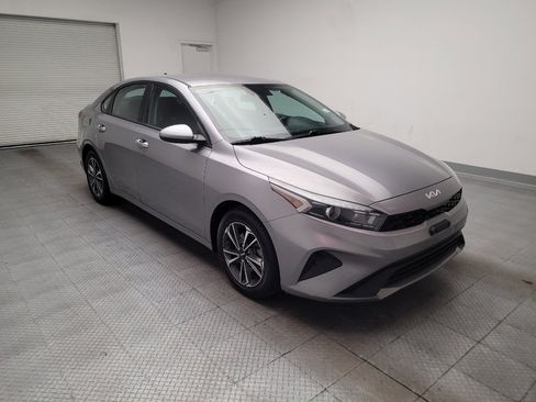 Used 2023 Kia Forte LXS FWD image 13