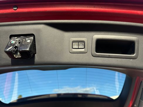 Used 2024 MAZDA CX-90 Plug-In Hybrid w/ Preferred image 29