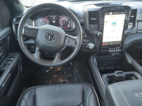 Used 2023 RAM 1500 Limited AWD/4WD image 16