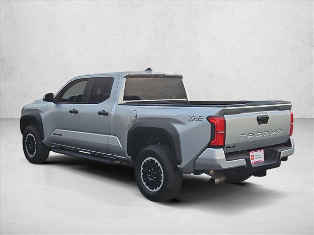 Certified 2024 Toyota Tacoma TRD Off-Road AWD/4WD image 8