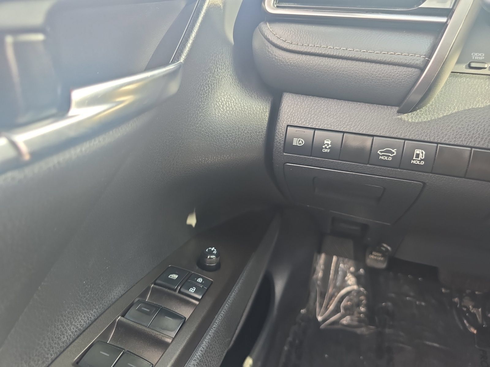 Certified 2024 Toyota Camry SE FWD image 17