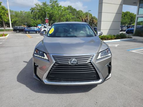 Used 2019 Lexus RX 350 FWD w/ Accessory Package image 2