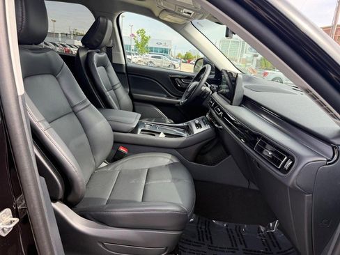 New 2025 Lincoln Aviator AWD w/ Equipment Group 101A image 6