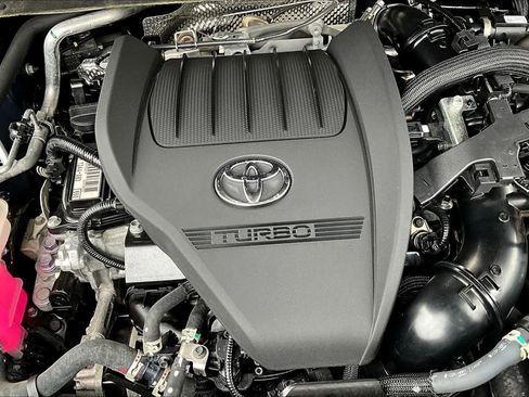 Used 2024 Toyota Grand Highlander Limited image 30