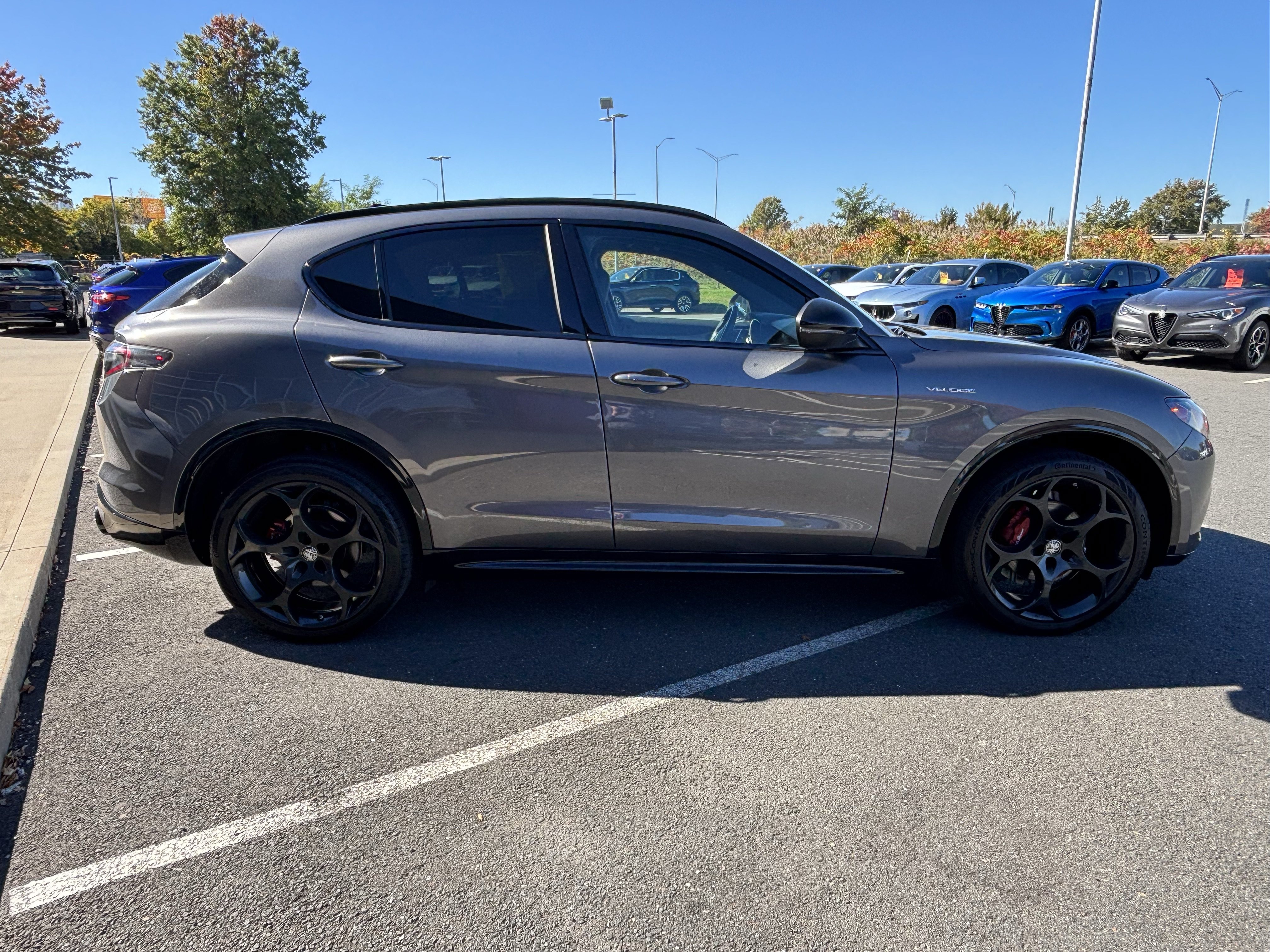 Certified 2024 Alfa Romeo Stelvio Veloce AWD/4WD image 8