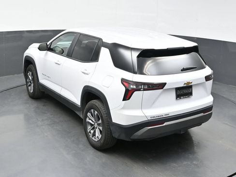 Used 2025 Chevrolet Equinox LT AWD/4WD image 37