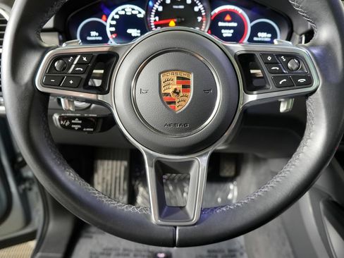 Used 2023 Porsche Cayenne AWD/4WD image 25