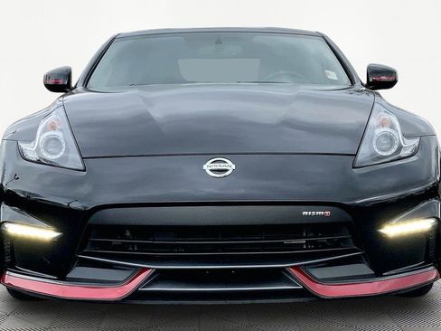Used 2019 Nissan 370Z NISMO image 2